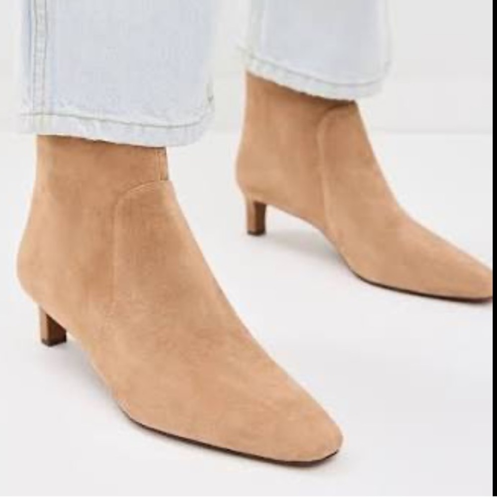 Madewell Dimes Suede Kitten Heel Boots